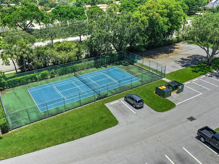 601 Sabal Ridge Cir #A — Photo 8