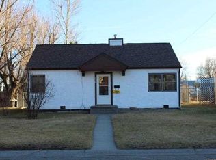836 W Division St, Hardin, MT 59034
