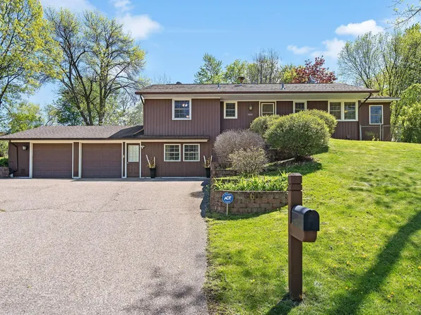 5605 Lakeland Rd, Minnetonka, MN 55345