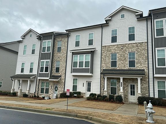 2nd image of 120 Cobalt Dr