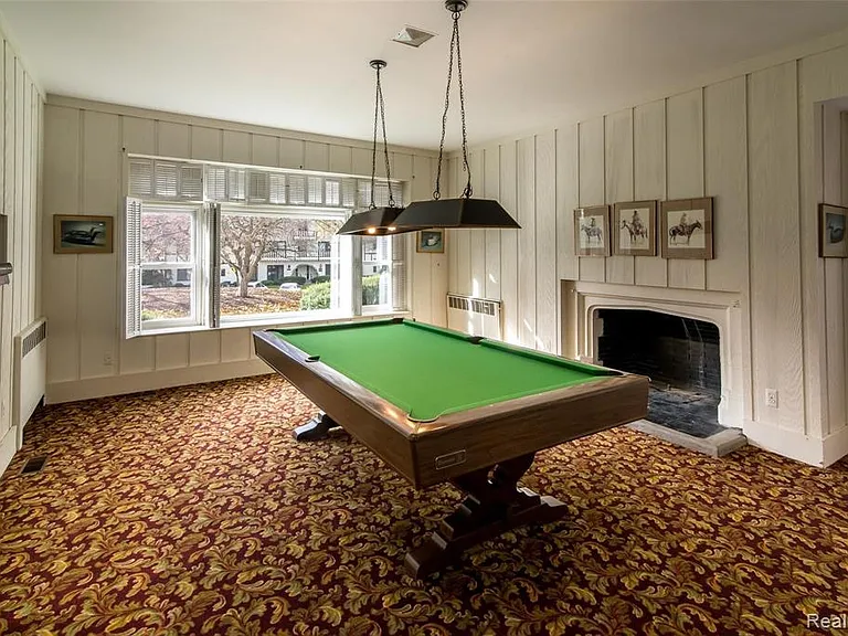 Club House