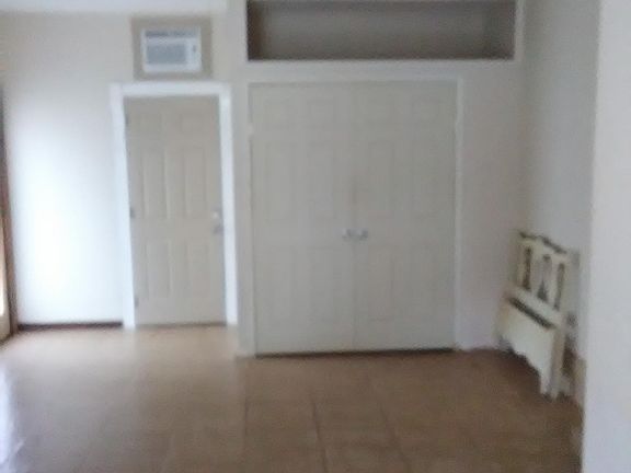 5th image of 609 Pine Ln