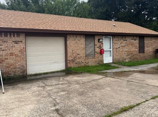 2620 Avenue H #2622, Nederland, TX 77627