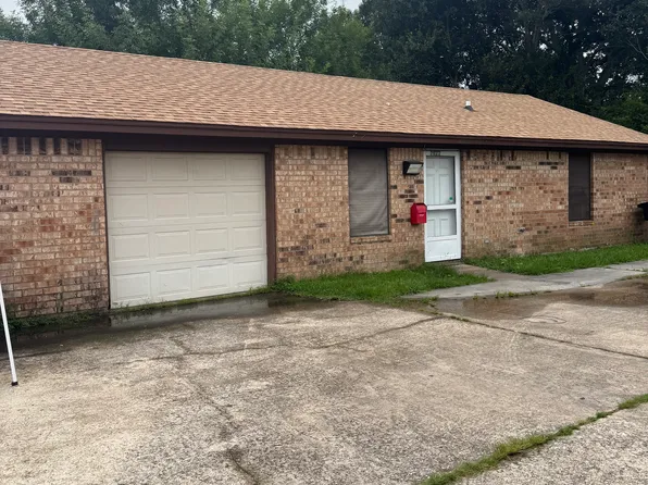2620 Avenue H #2622, Nederland, TX 77627