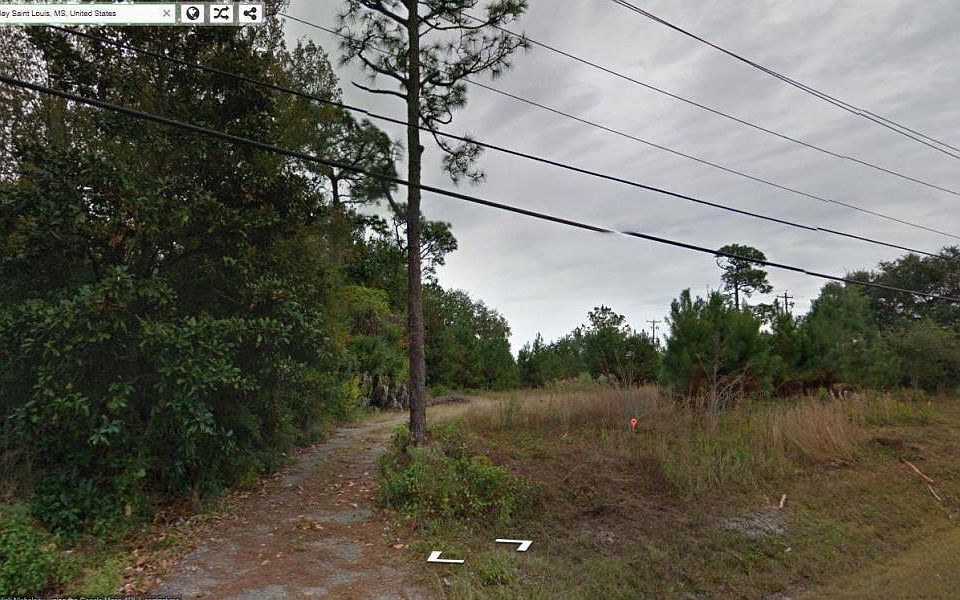 2nd image of 641 Dunbar Ave