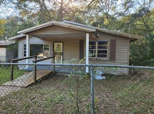 610 9th Ave NW, Magee, MS 39111