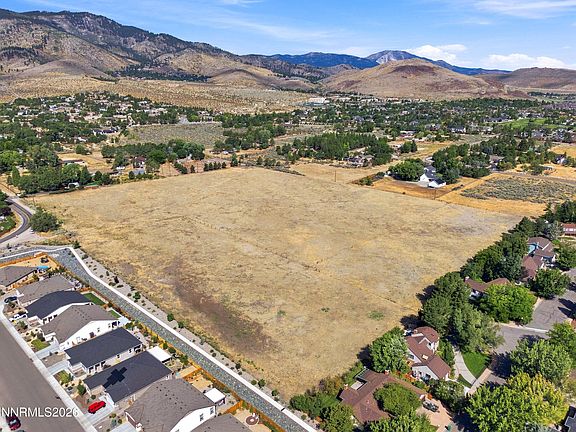 5th image of 1690 Ash Canyon Rd