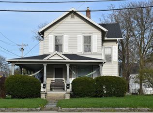 343 1/2 S Main St, Bowling Green, OH 43402