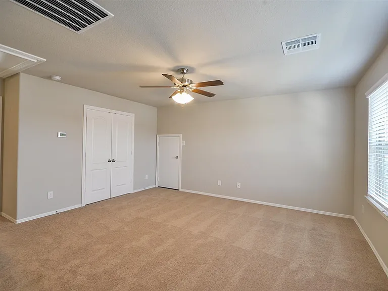 24810 Winema Woods Ln — Photo 16