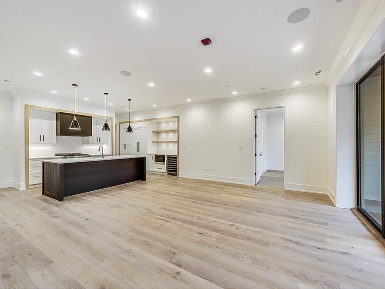 4920 N Lincoln Ave #3N — Photo 6