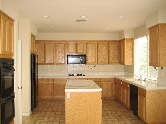 2nd image of 4381 Glenhaven Dr