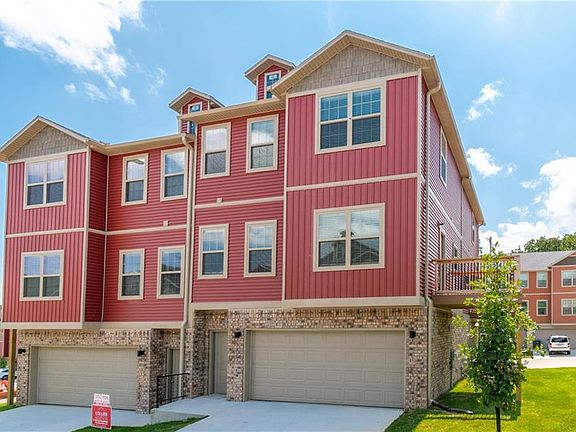 2nd image of 2819 W Auburn Dr