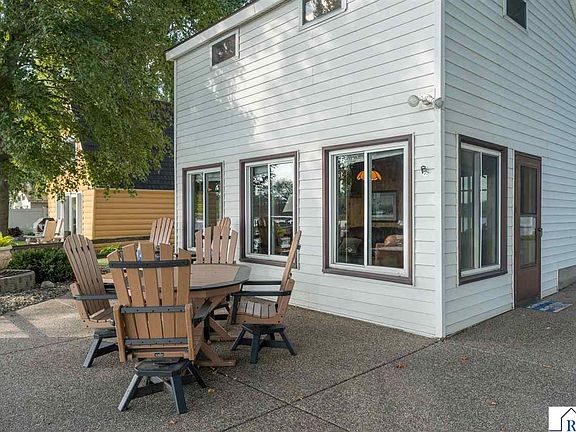 4th image of 7014 Laura Ln