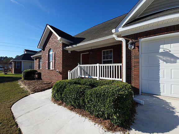 2nd image of 145 Wood Trace Dr