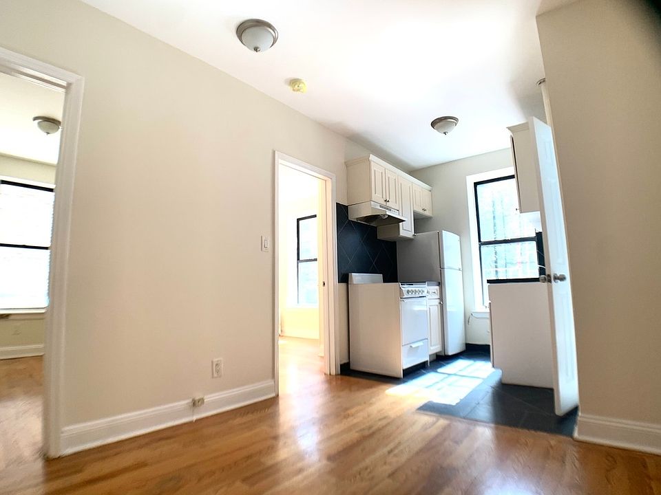 1st image of 242 Bradhurst Ave #24B