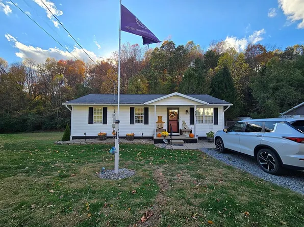 343 Rohr Ave, Buckhannon, WV 26201