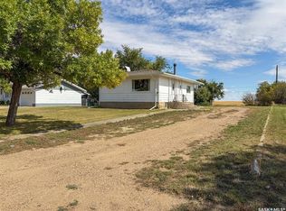 108 1st STREET E, Climax, SK S0N 0N0