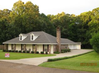 12 Sara Ln, Natchez, MS 39120