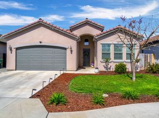 635 Saint Julien Dr, Madera, CA