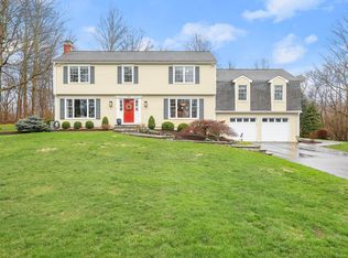 132 Haviland Rd, Ridgefield, CT 06877