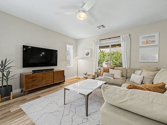 5th image of 8137 Skye Plum St