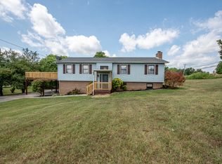 1849 Lively Rd, Maryville, TN 37801