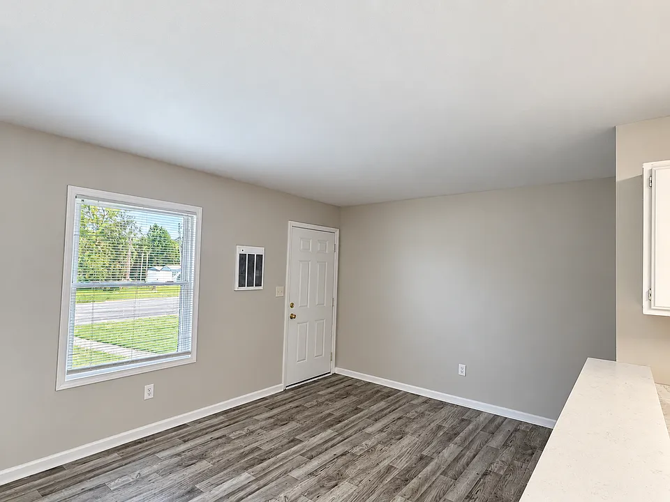 94 Cedarcrest Dr #6