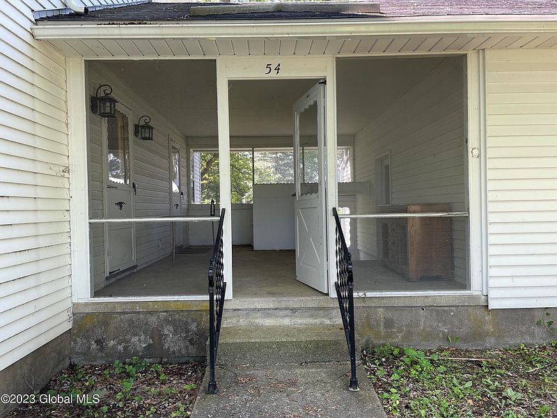 4th image of 54 King Avenue