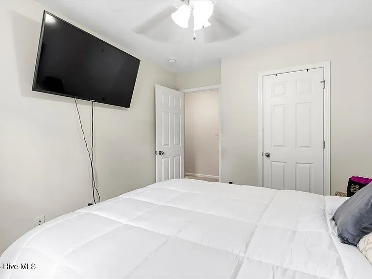 2047 Reserve Ln — Photo 20