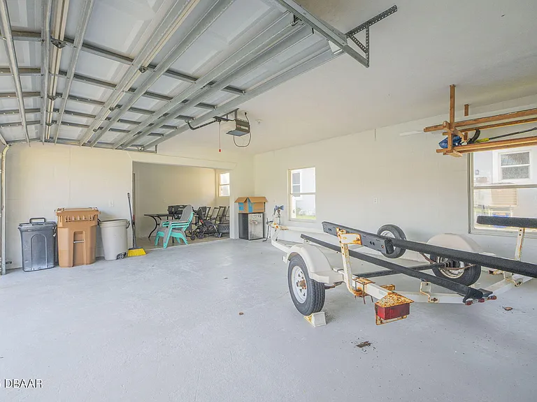 450 Lambert Ave — Photo 42