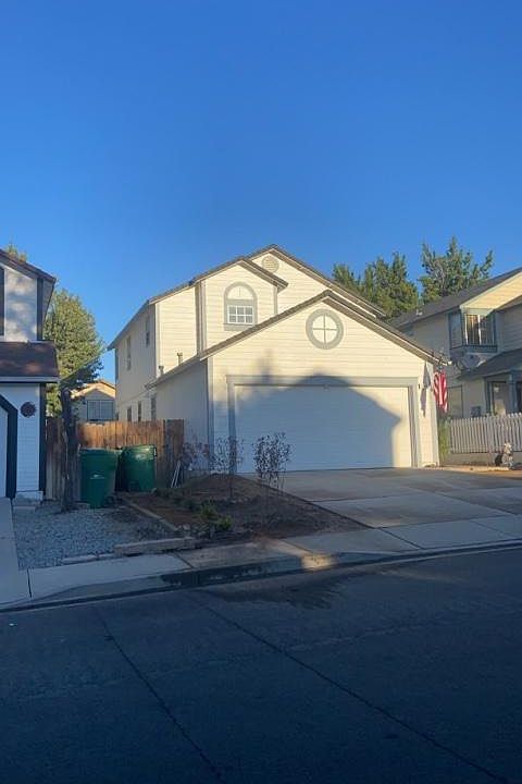 1st image of 3057 Myles Dr