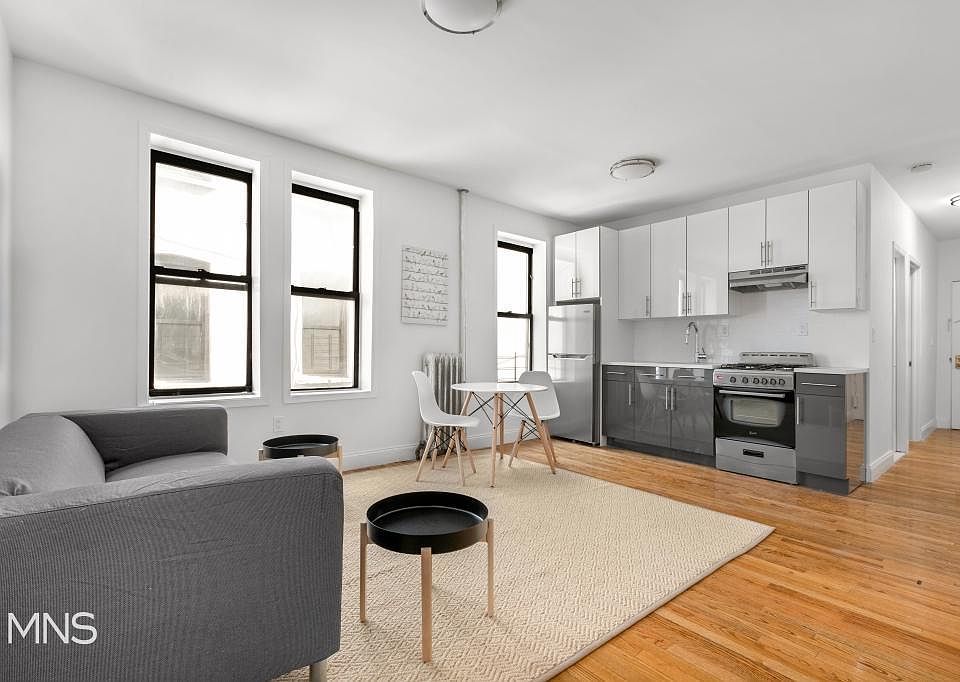 1st image of 2484 A C Powell Blvd APT 19