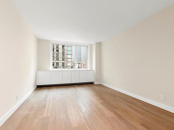5th image of 301 W 53rd St APT 7J