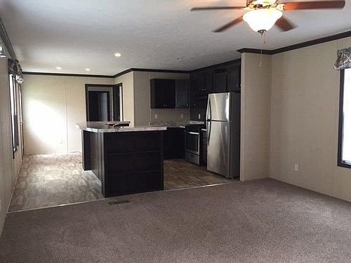 3rd image of 2934 Arbutus St