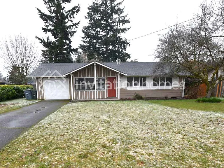 8606 Haviland Ave SW — Photo 1