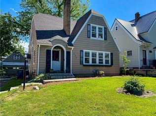 225 Hurstbourne Rd, Rochester, NY 14609