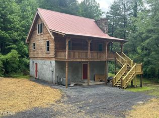 4406 Lawson Hollow Rd, Coeburn, VA 24230