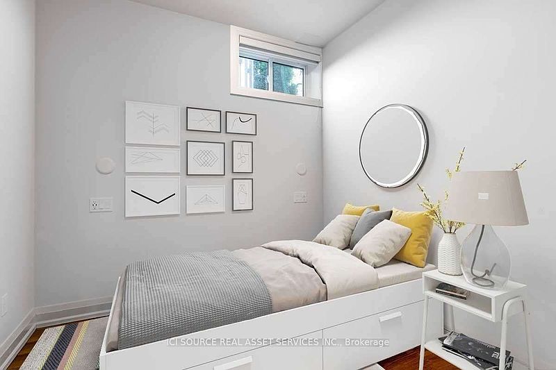 Toronto House for rent - 3 Bedrooms — photo 11