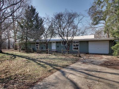 740 Edgewood Dr, Quincy, IL, 62301