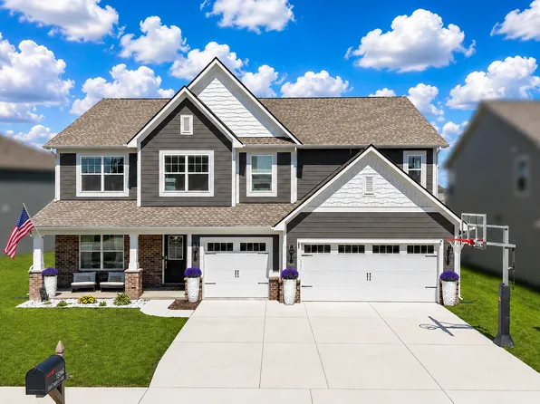 15948 Black Willow Ln, Fishers, IN 46040