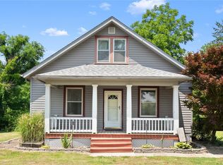 8719 D Rd, Waterloo, IL 62298