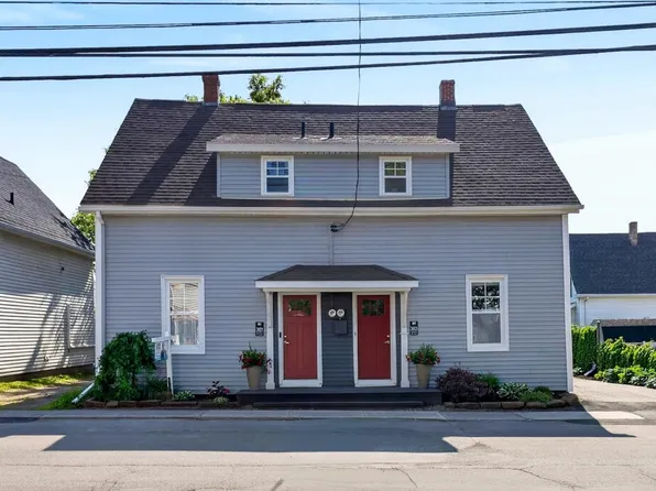 363 Queen St #361, Charlottetown, PE C1A 4C7