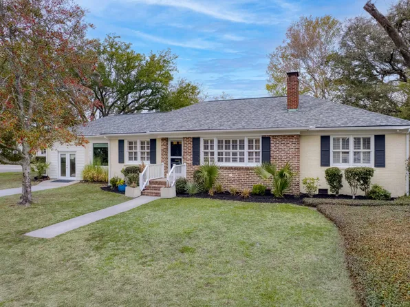 105 Chadwick Dr, Charleston, SC 29407