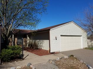 3712 Westmark Cir, Minnetonka, MN 55345