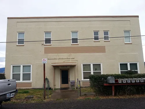 5070 Weyerhaeuser Rd Photo 1