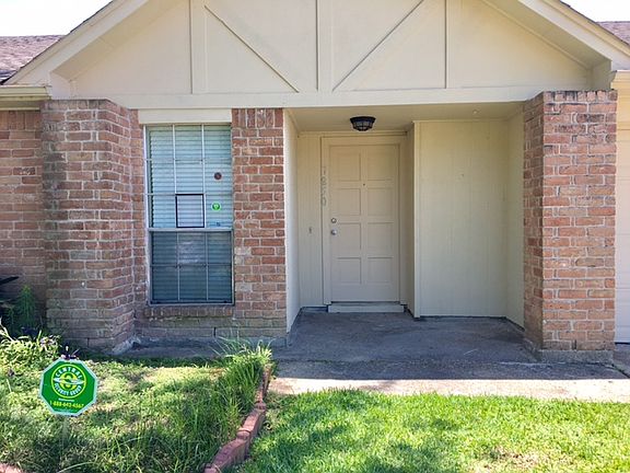 3rd image of 7850 Birchbark Dr