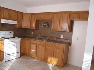 1409 54th Avenue Dr W, Bradenton, FL 34207