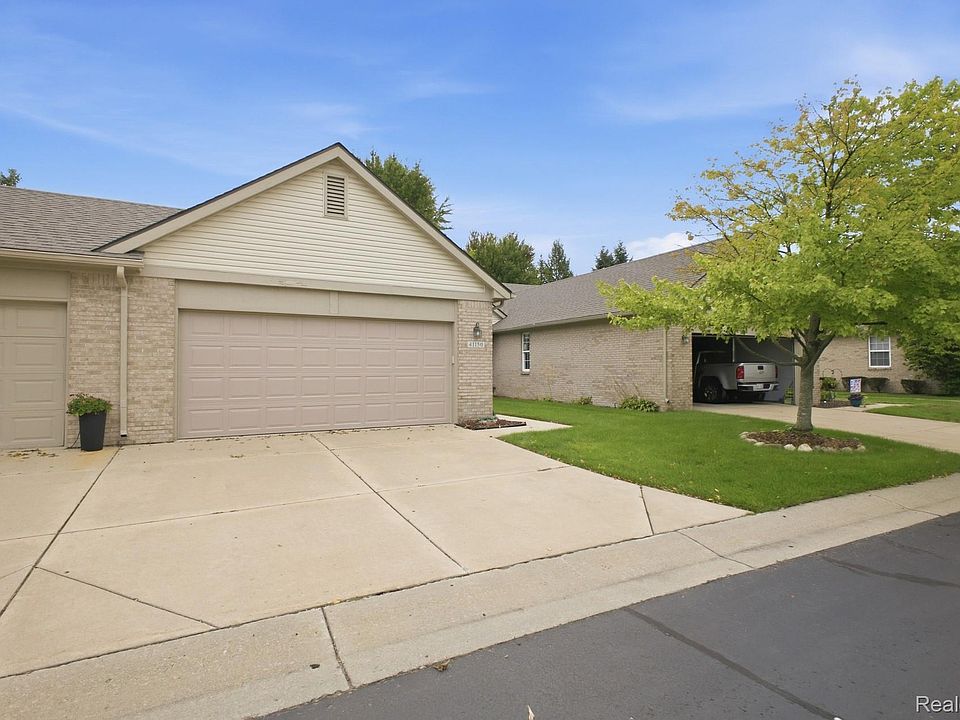 41150 Bermuda Dr, photo 3