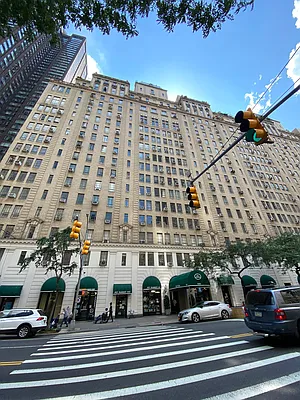 Sold by Compass | media 26