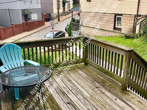 3rd image of 32 Wyoming St #2